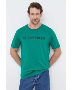 United Colors of Benetton t-shirt bawełniany kolor zielony z aplikacją