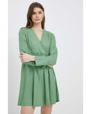 United Colors of Benetton sukienka kolor zielony mini rozkloszowana