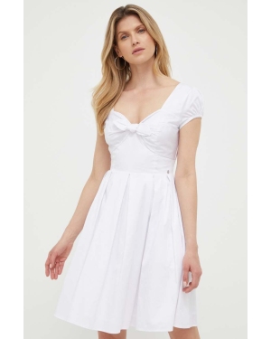 Guess sukienka kolor biały mini rozkloszowana