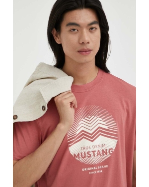 Mustang t-shirt bawełniany kolor czerwony z nadrukiem