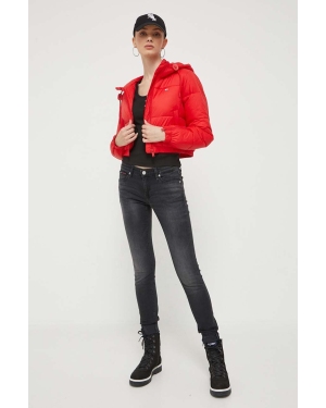 Tommy Jeans kurtka damska kolor czerwony zimowa
