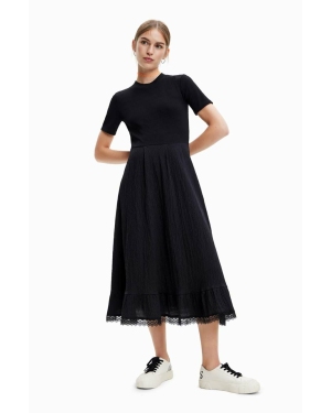 Desigual sukienka kolor czarny midi rozkloszowana