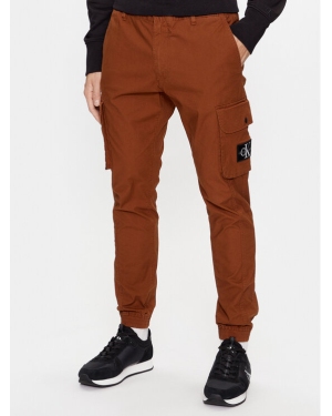 Calvin Klein Jeans Spodnie materiałowe J30J324039 Brązowy Skinny Fit