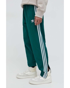adidas Originals spodnie dresowe Adicolor Woven Firebird Track Top kolor zielony z aplikacją IT2497