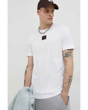 HUGO t-shirt bawełniany kolor biały z aplikacją