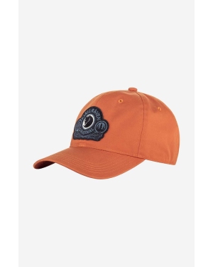 Fjallraven czapka z daszkiem Classic Badge Cap kolor pomarańczowy z aplikacją F86979.243-243