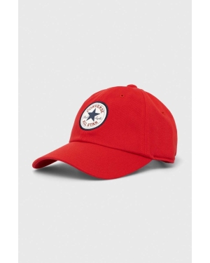 Converse czapka z daszkiem kolor czerwony z aplikacją