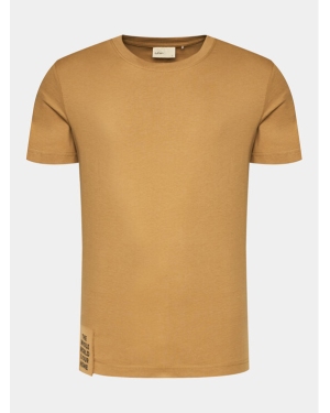 Outhorn T-Shirt OTHAW23TTSHM0937 Złoty Regular Fit