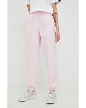 adidas spodnie bawełniane damskie kolor różowy z aplikacją